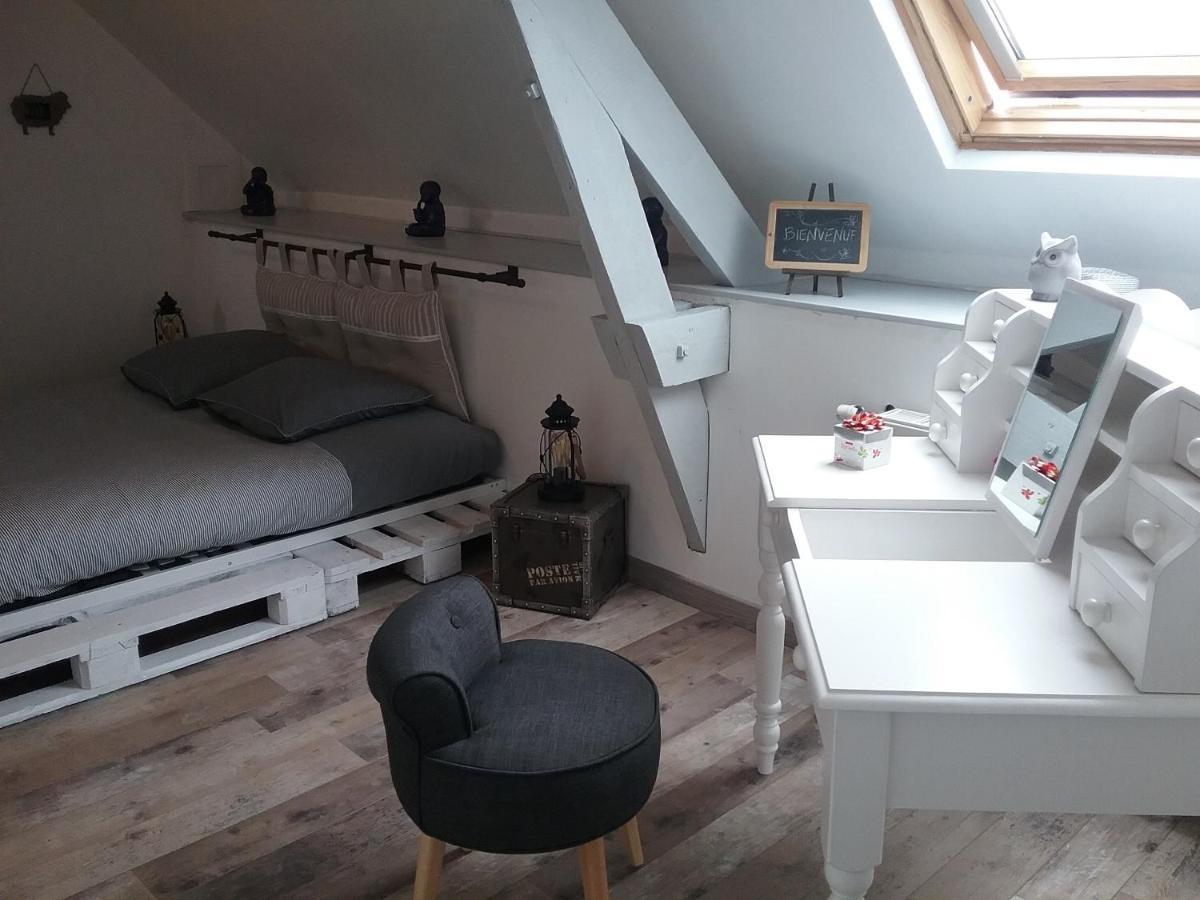 Chambre D'Hotes "Coquelicot" Nurlu Luaran gambar