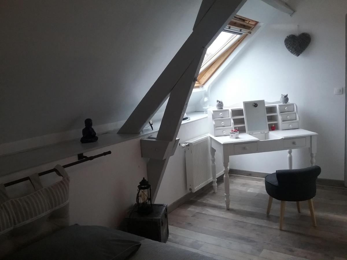 Chambre D'Hotes "Coquelicot" Nurlu Luaran gambar